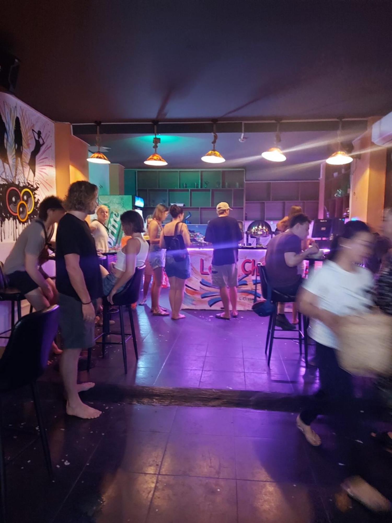 Saigon Rooftops Hostel 胡志明市 外观 照片